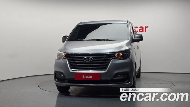 Hyundai Starex 2021 — photo 3