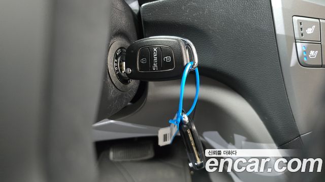 Hyundai Starex 2021 — photo 18