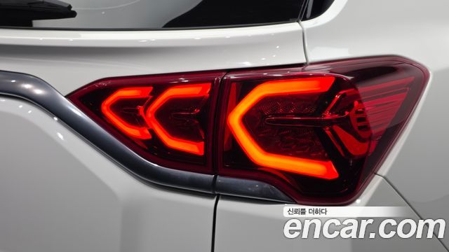 KG Mobility KORANDO 2023 — photo 9