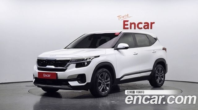 Kia Seltos 2023 — photo 1