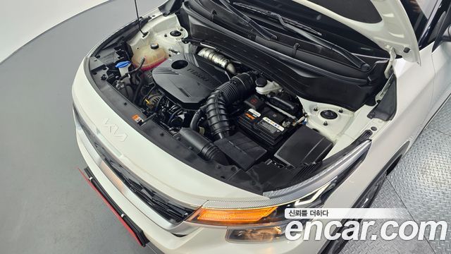 Kia Seltos 2023 — photo 6