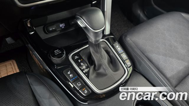 Kia Seltos 2023 — photo 9
