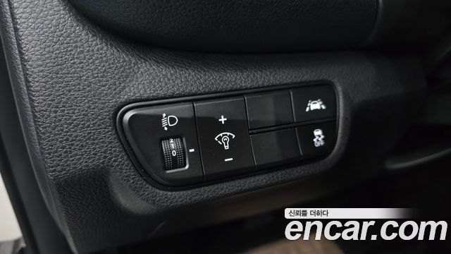 Kia Seltos 2023 — photo 14