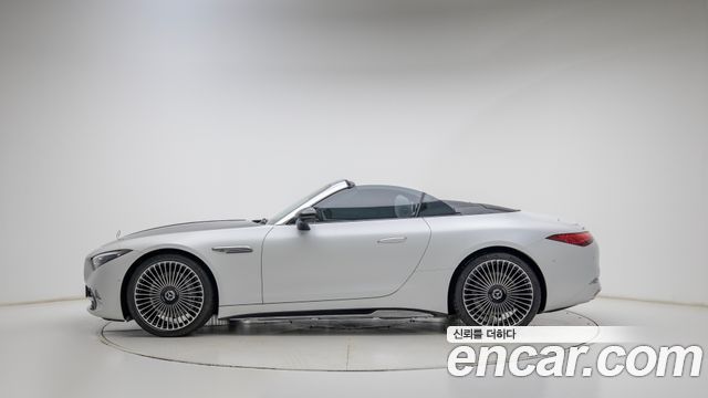 Mercedes-Benz SL-Class 2026 — photo 6