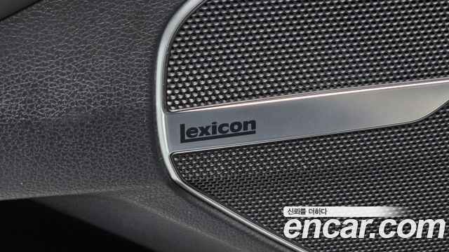 Genesis G90 2019 — photo 26