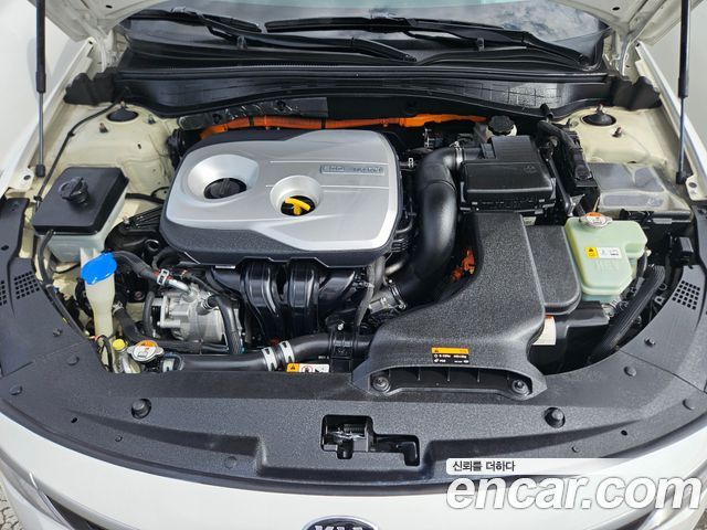 Kia K5 2016 — photo 20