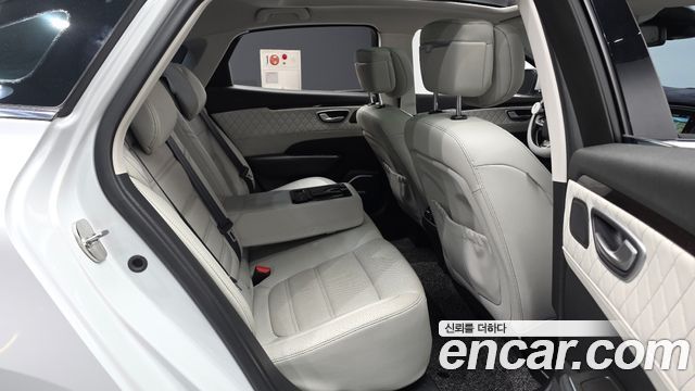 Renault Korea SM6 2016 — photo 18
