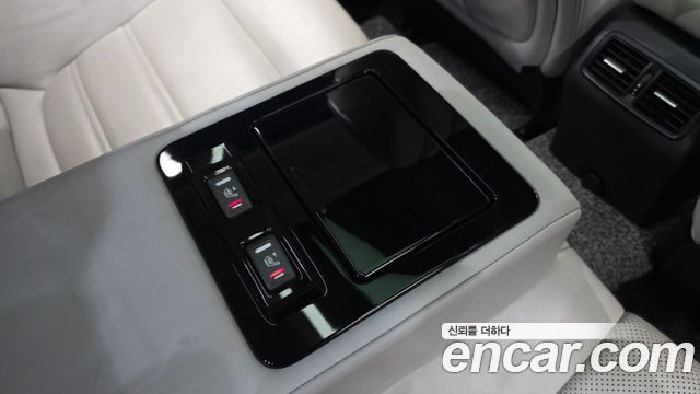 Renault Korea SM6 2016 — photo 25