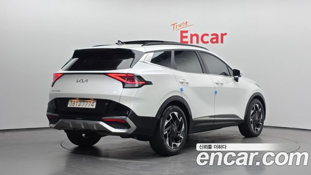 Kia Sportage 2023 — photo 2