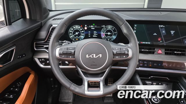 Kia Sportage 2023 — photo 12