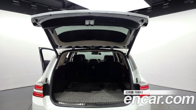 Genesis GV80 2020 — photo 20