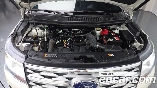 Ford Explorer 2019 — photo 6