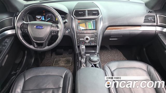 Ford Explorer 2019 — photo 10