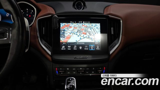 Maserati Ghibli 2020 — photo 20
