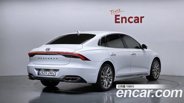 Hyundai Grandeur 2022 — photo 2