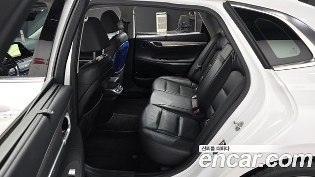 Hyundai Grandeur 2022 — photo 12