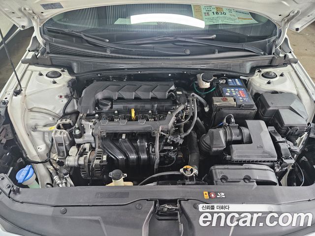 Hyundai AVANTE 2021 — photo 6