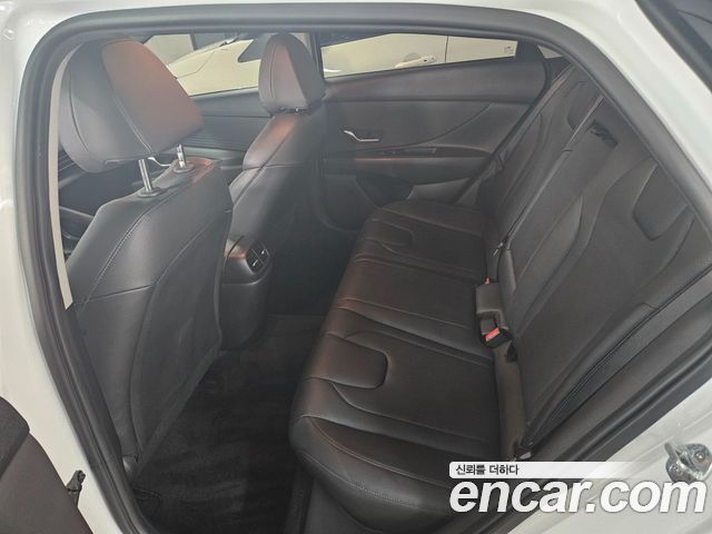 Hyundai AVANTE 2021 — photo 7