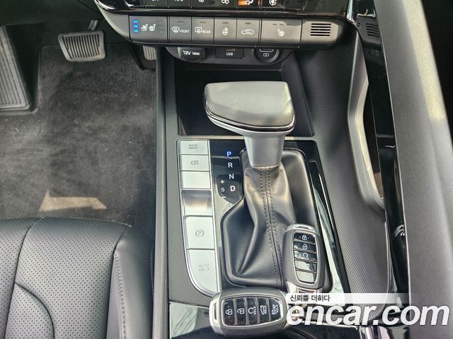 Hyundai AVANTE 2021 — photo 9