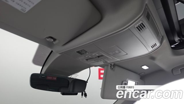 Volkswagen Tiguan 2020 — photo 26