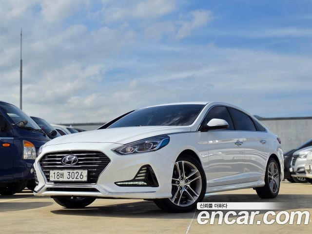 Hyundai Sonata 2018 — photo 1