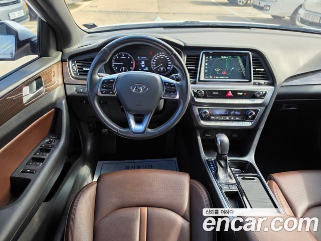 Hyundai Sonata 2018 — photo 9