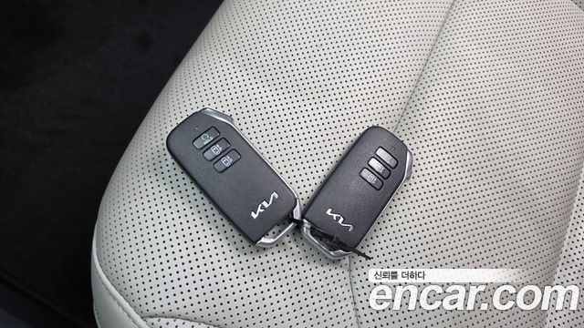 Kia EV6 2023 — photo 27