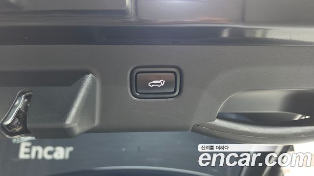 Kia EV6 2023 — photo 35
