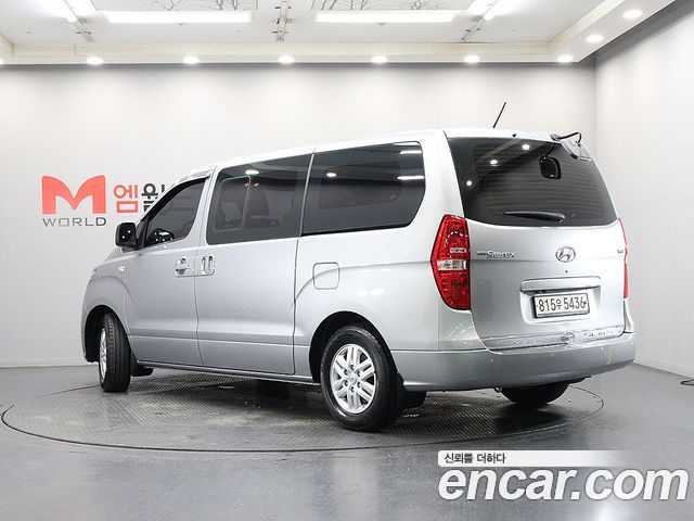 Hyundai Starex 2018 — photo 2