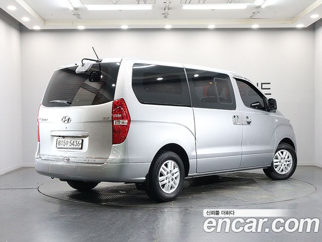 Hyundai Starex 2018 — photo 3