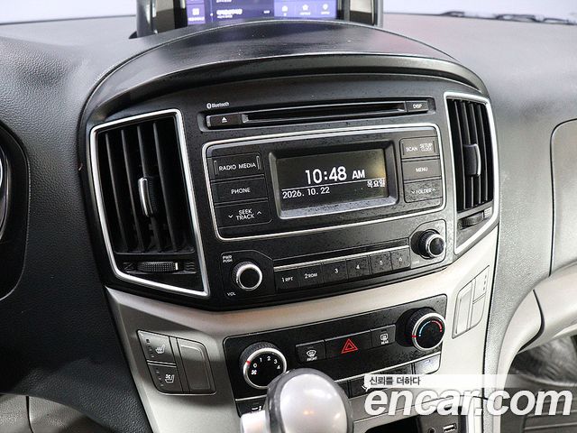 Hyundai Starex 2018 — photo 15