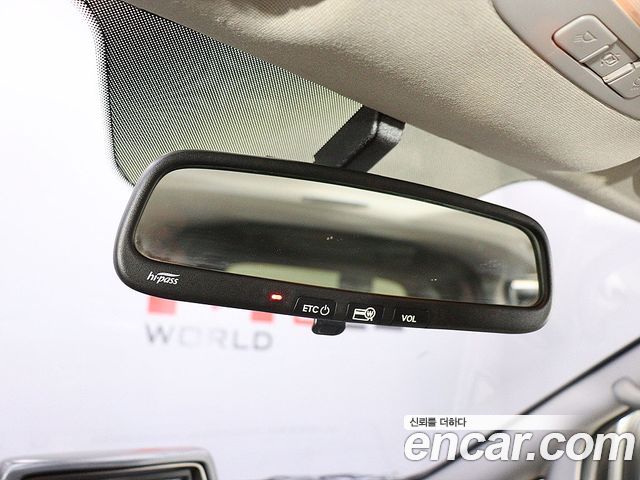 Hyundai Starex 2018 — photo 19