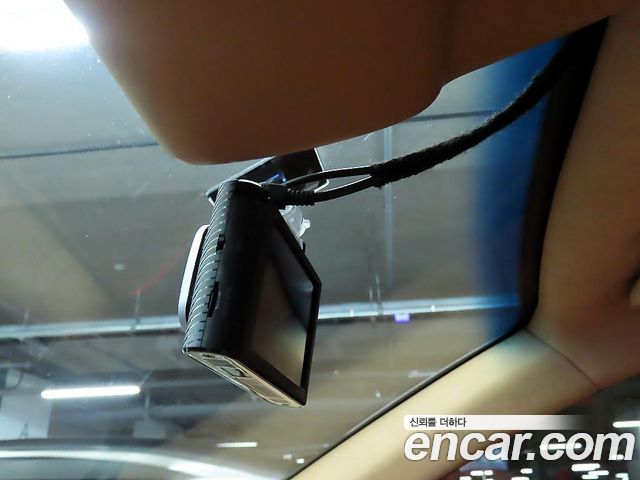 Genesis G90 2023 — photo 14