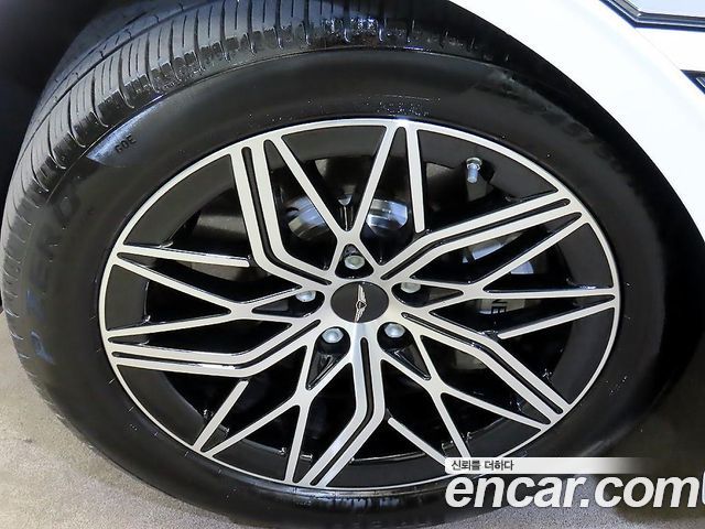 Genesis G90 2023 — photo 20