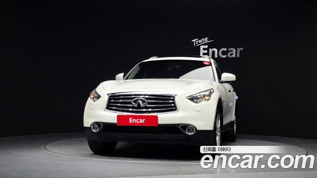 Infiniti QX70 2015 — photo 3