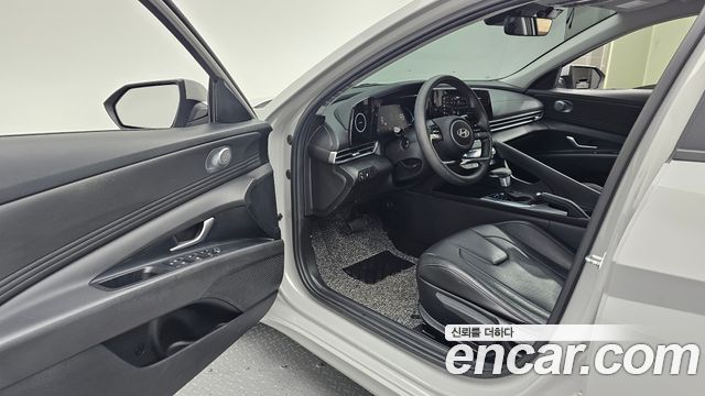 Hyundai AVANTE 2024 — photo 10