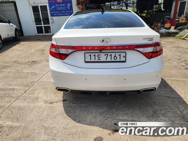 Hyundai Grandeur 2015 — photo 5