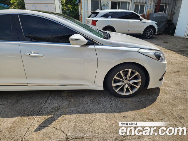 Hyundai Grandeur 2015 — photo 8