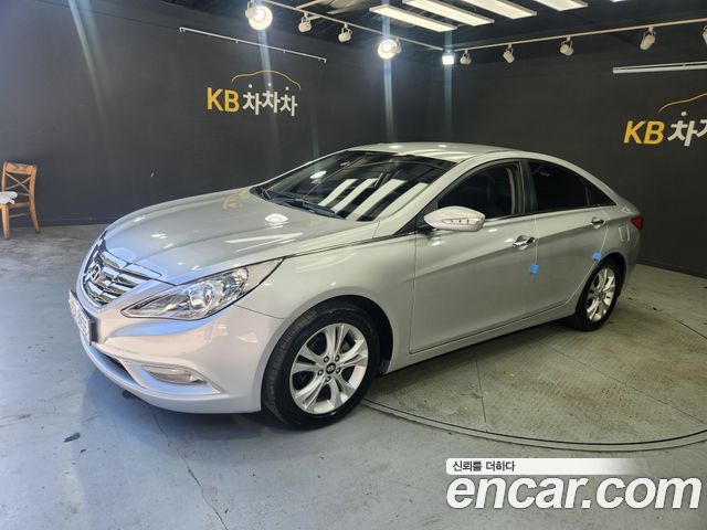 Hyundai Sonata 2010 — photo 2