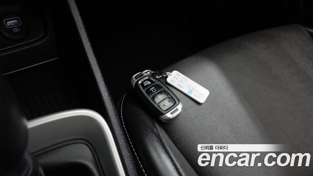 Hyundai Venue 2020 — photo 21