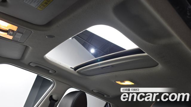 Hyundai Venue 2020 — photo 22