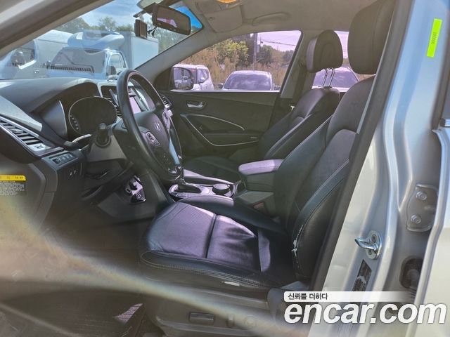 Hyundai Santafe 2016 — photo 8