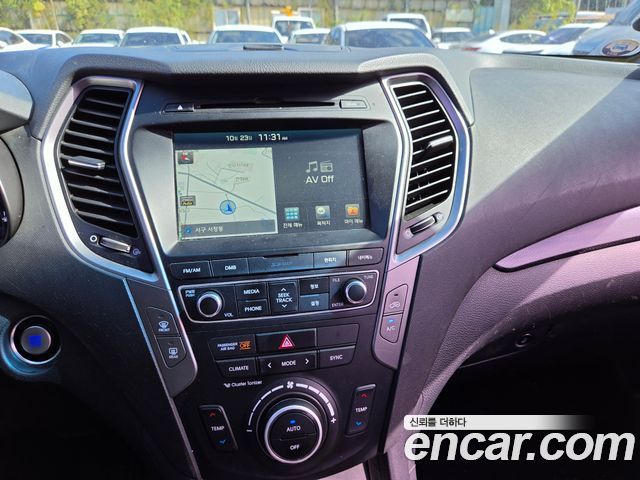 Hyundai Santafe 2016 — photo 14