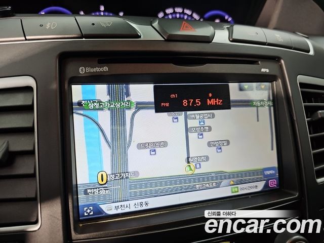 KG Mobility KORANDO 2018 — photo 13