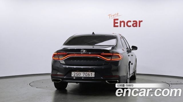 Hyundai Grandeur 2018 — photo 4