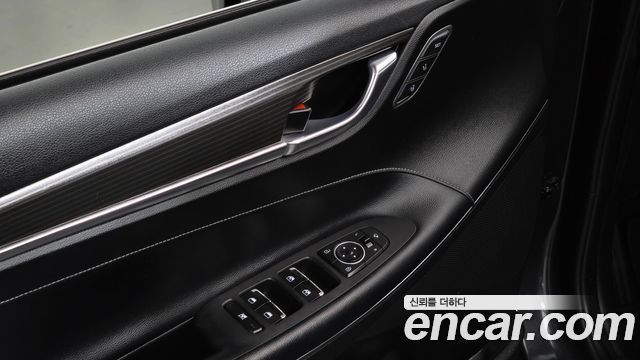 Hyundai Grandeur 2018 — photo 16