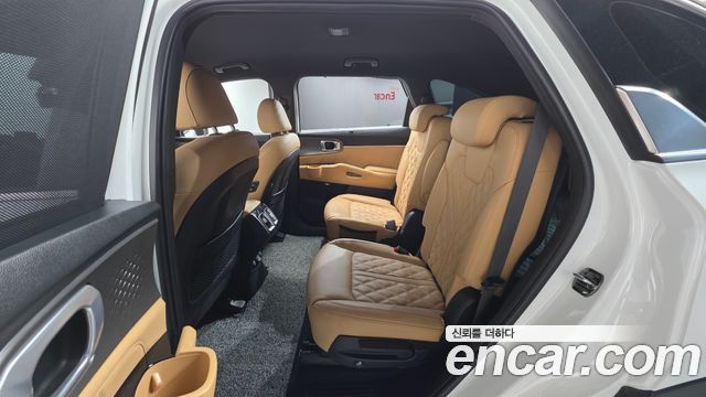 Kia Sorento 2021 — photo 16