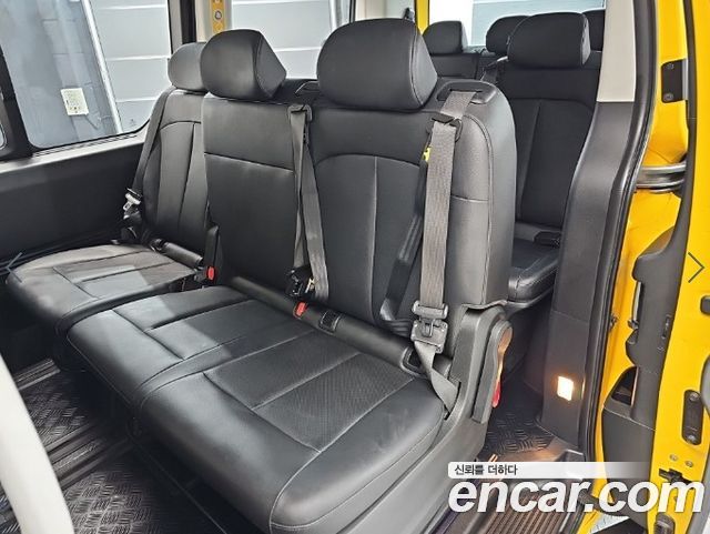 Hyundai Staria 2024 — photo 12