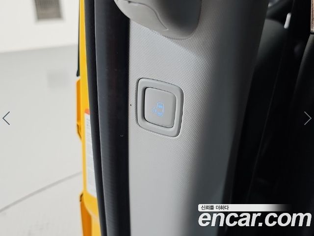 Hyundai Staria 2024 — photo 13