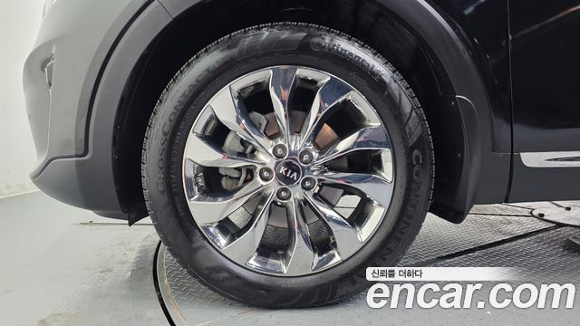 Kia Sorento 2018 — photo 5